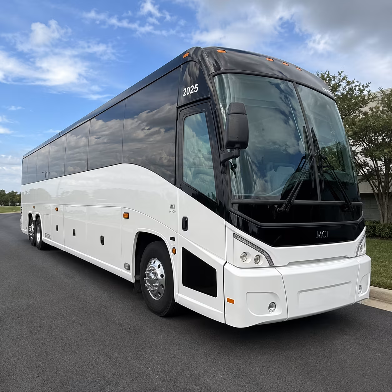 booking a bus to lambert airport from florissant is easier than you think