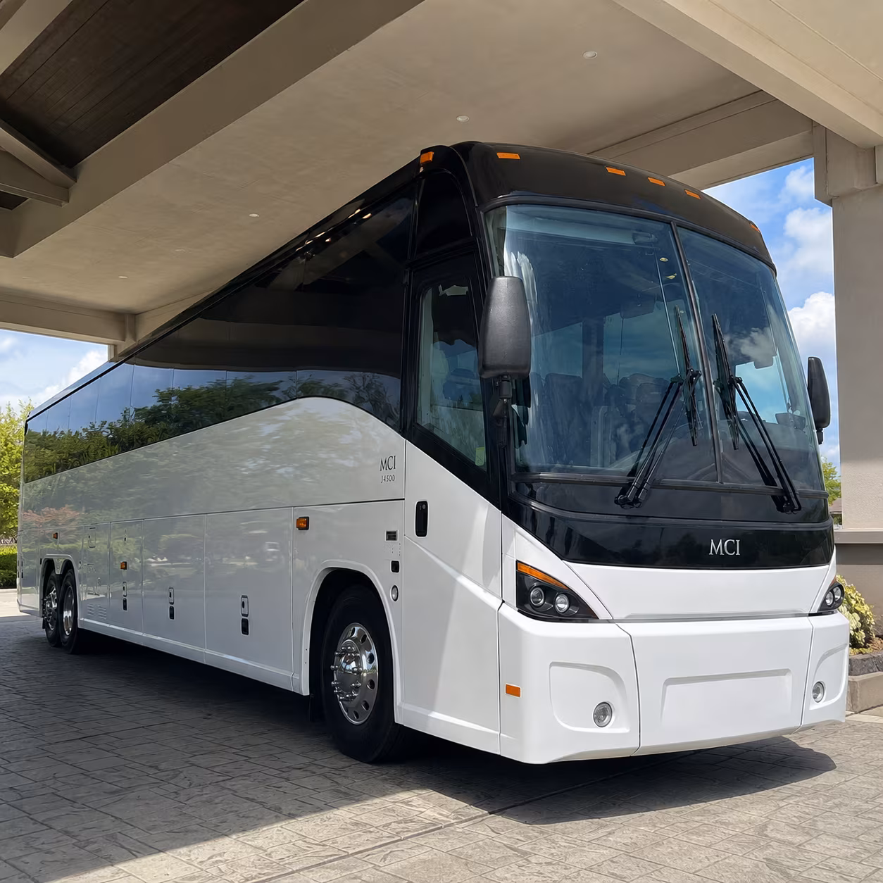 busrentalflorissant com makes finding group transportation to fort leonard wood easy