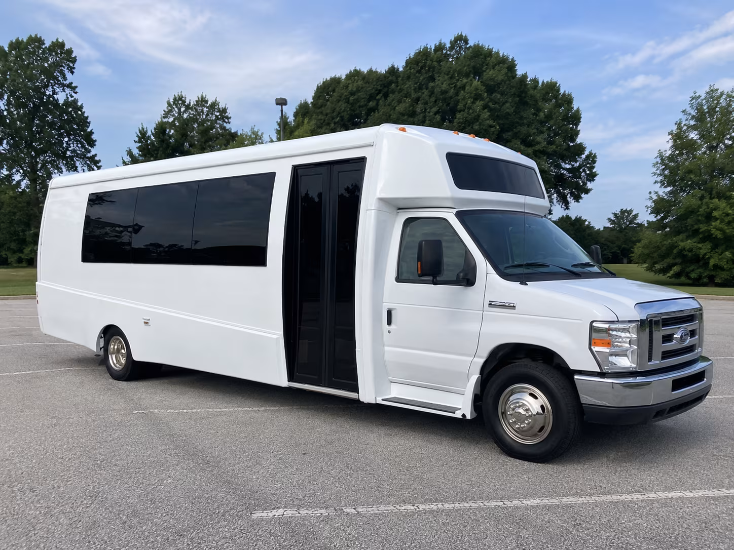 florissant 18 passenger party bus