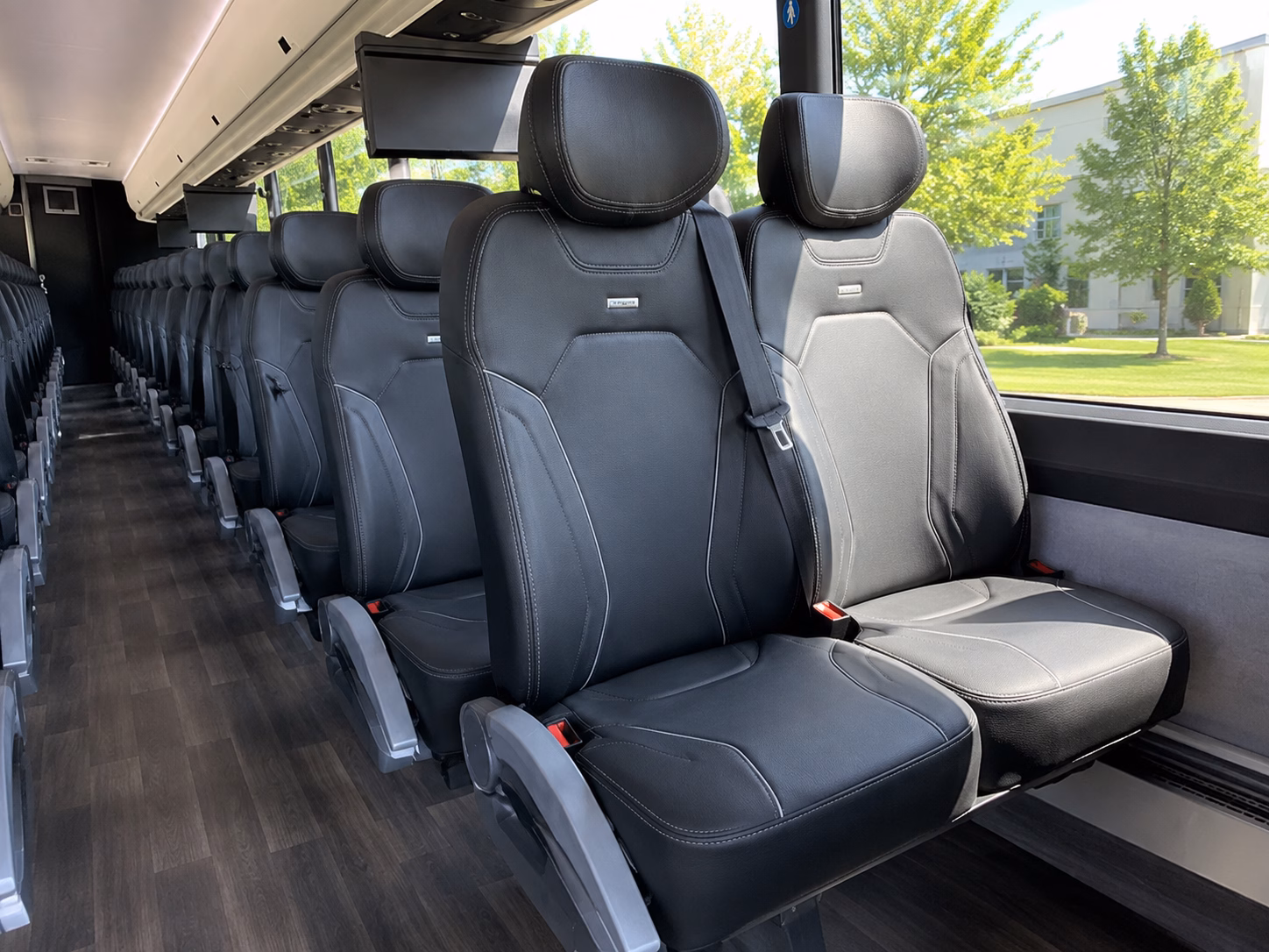 how the day of the week changes what a bus costs in florissant missouri