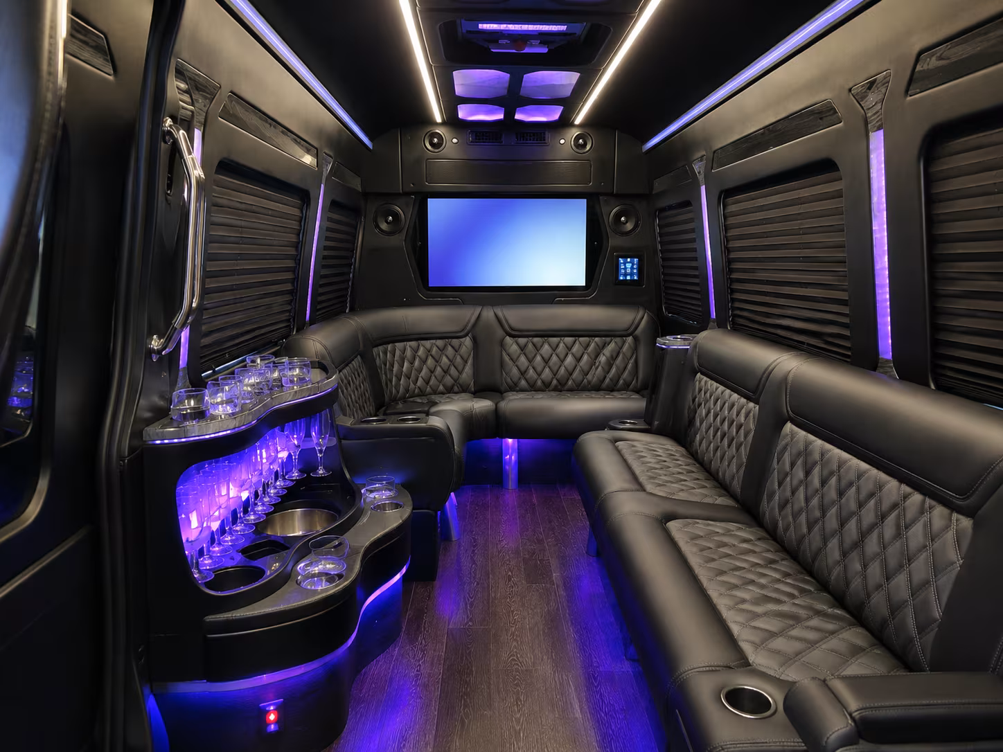 make your florissant prom night unforgettable from the very first pickup